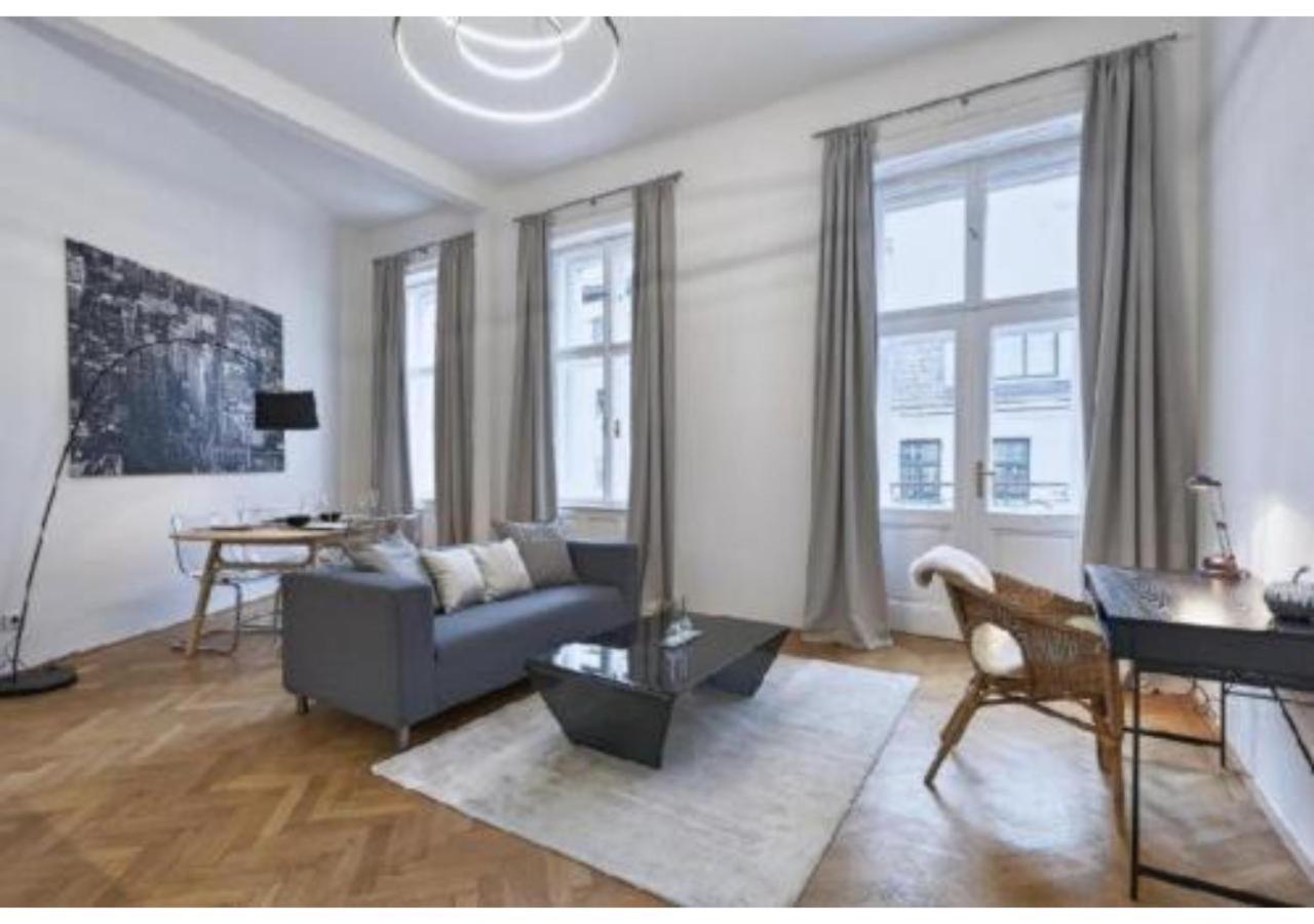 Luxurious, 2 Min To Casino And Roemertherme Apartman Badeni járás Kültér fotó