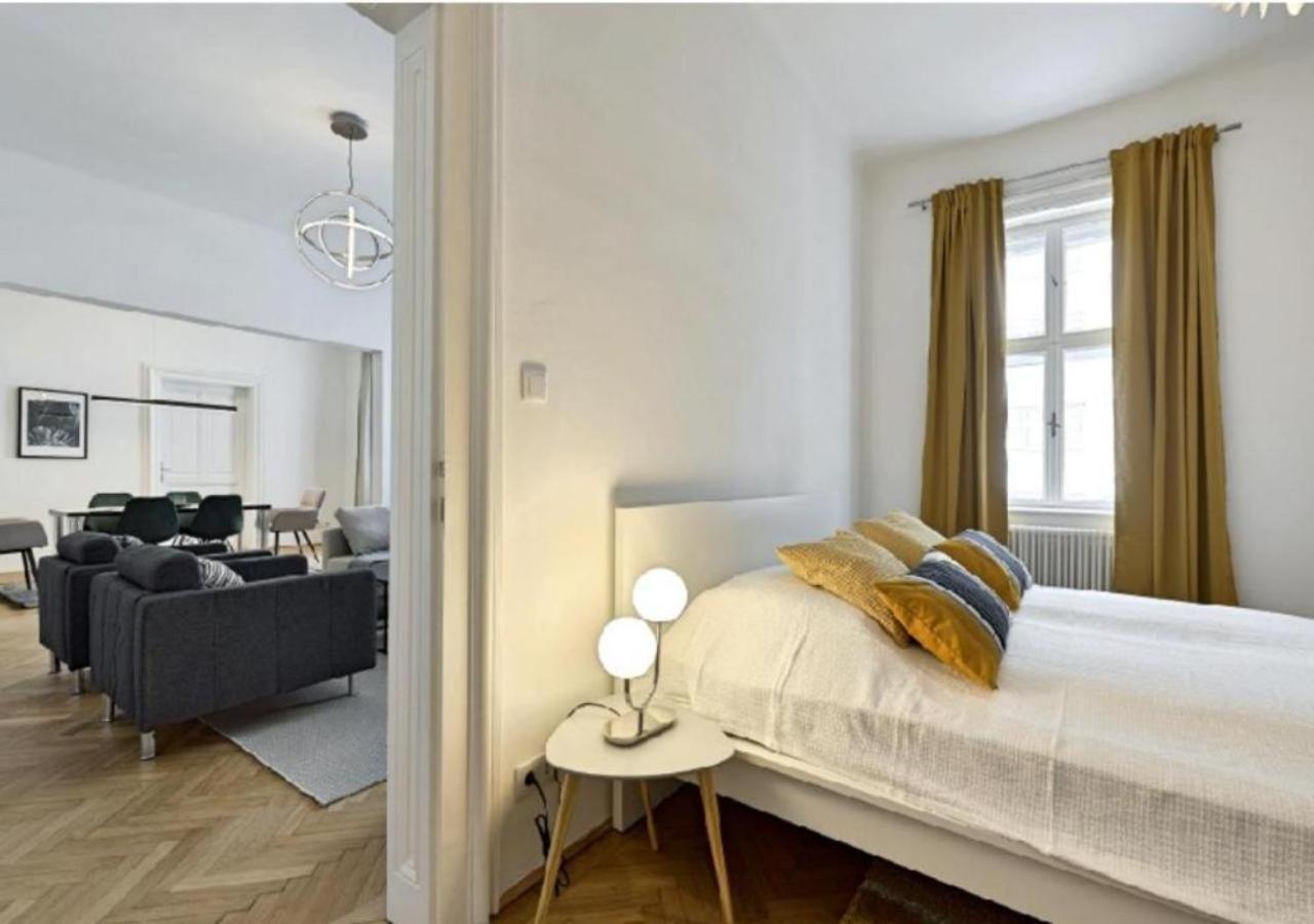 Luxurious, 2 Min To Casino And Roemertherme Apartman Badeni járás Kültér fotó